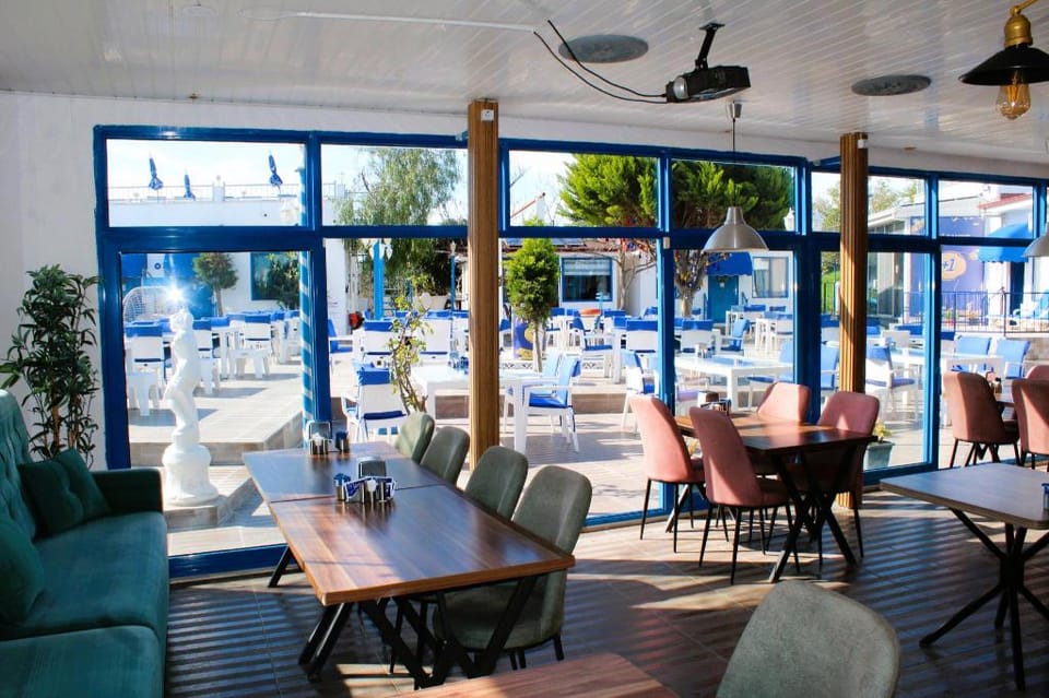 Mavi Pansiyon & Restaurant Hotel in Didim