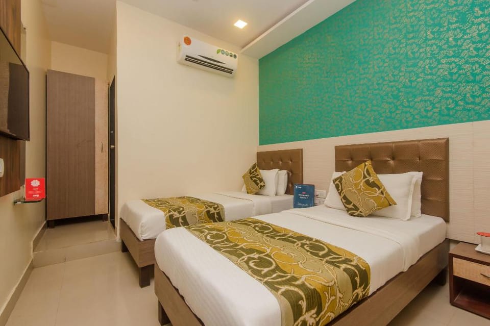 Hotel O Golden Nest Near Chhatrapati Shivaji International Airport Hotel in Mumbai