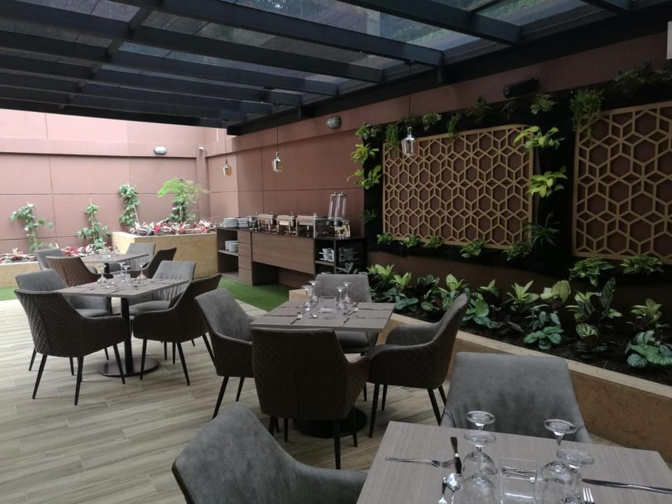 Hotel Lomas 10 Medellin Hotel in Medellin