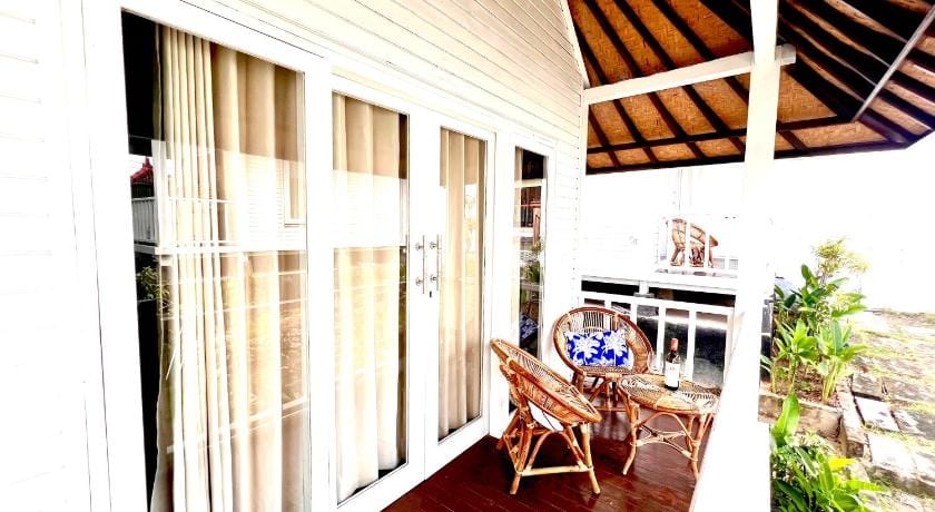 The Kubu 221 Ceningan Hotel in Nusapenida