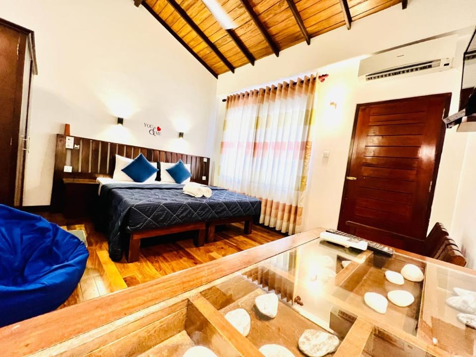 Cozy Sea view Inn Bed and Breakfast in Hikkaduwa