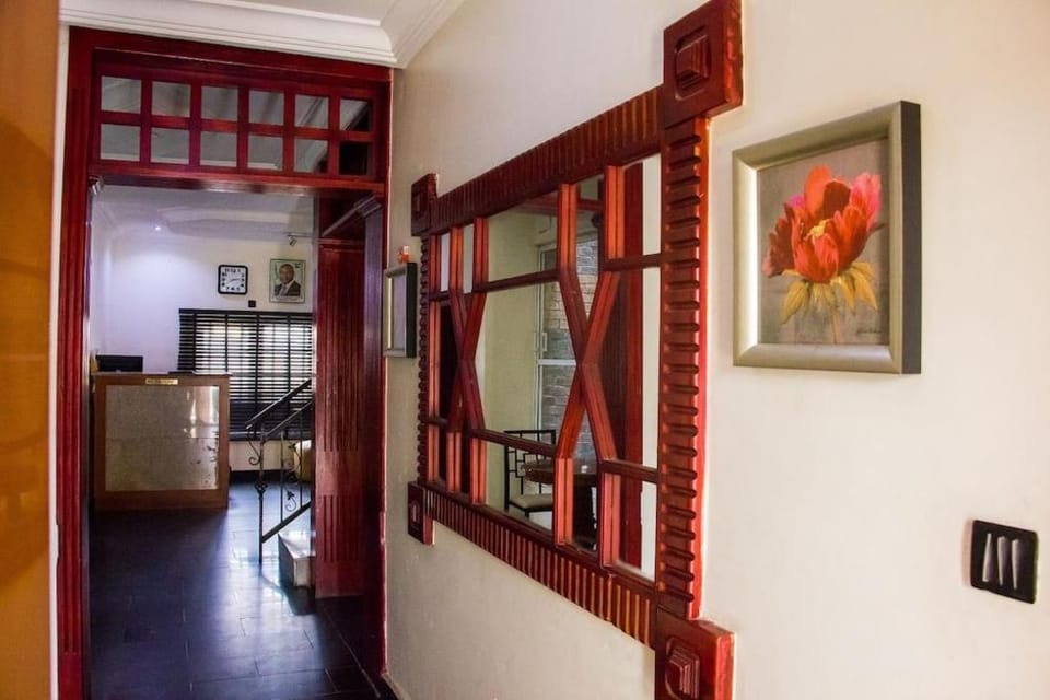 Chelsea Suites Limited Annex Hotel in Lagos