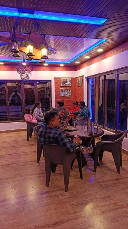 Cottage Ananda Hotel in Uttarakhand