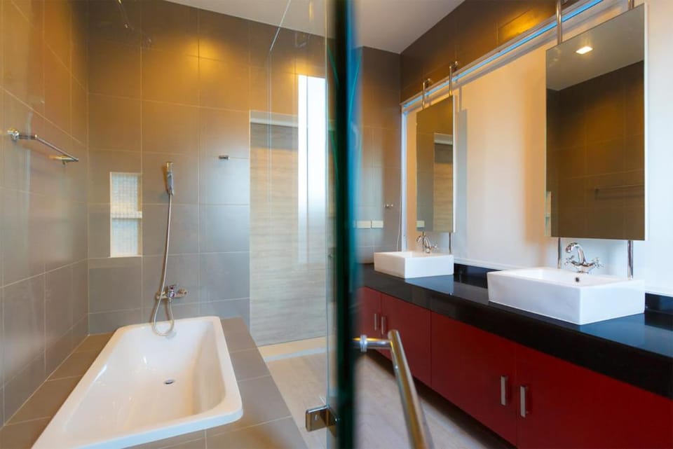 Sea Breeze Pool Villa S126 - free wifi Villa in Nong Kae