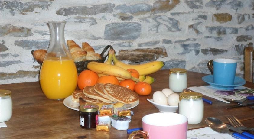 Les Colombes de la Baie du Mont Saint-Michel Bed and Breakfast in Brittany
