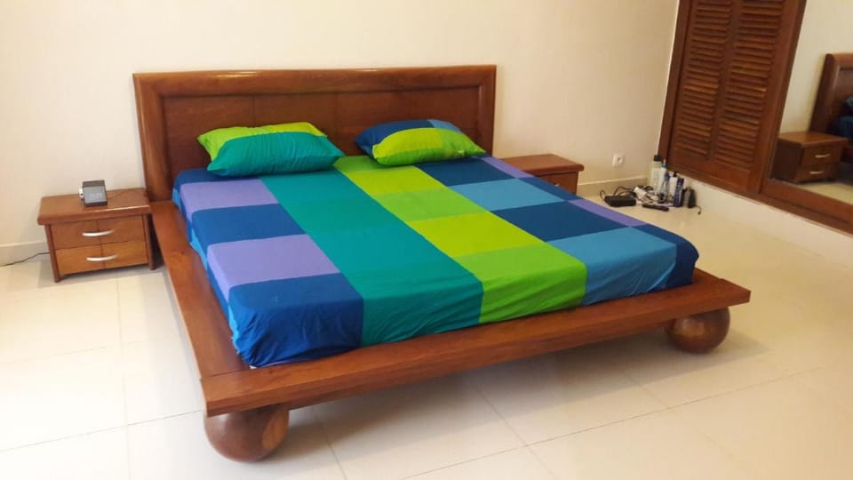 Residence Cheikh Fall Vacation rental in Dakar