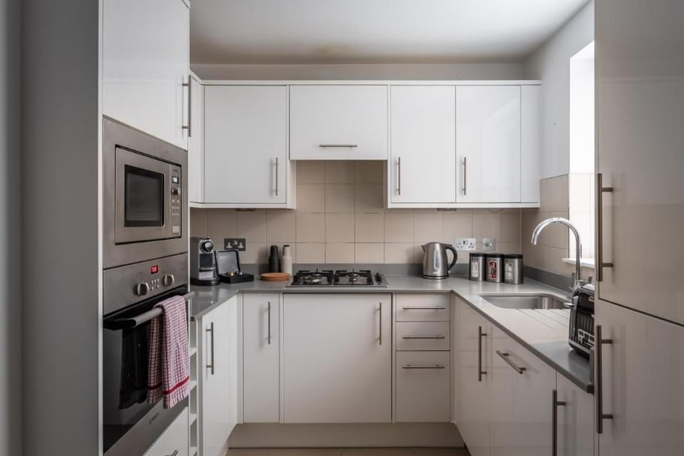 Monarch House - Serviced Apartments - Kensington Apartment in City of Westminster