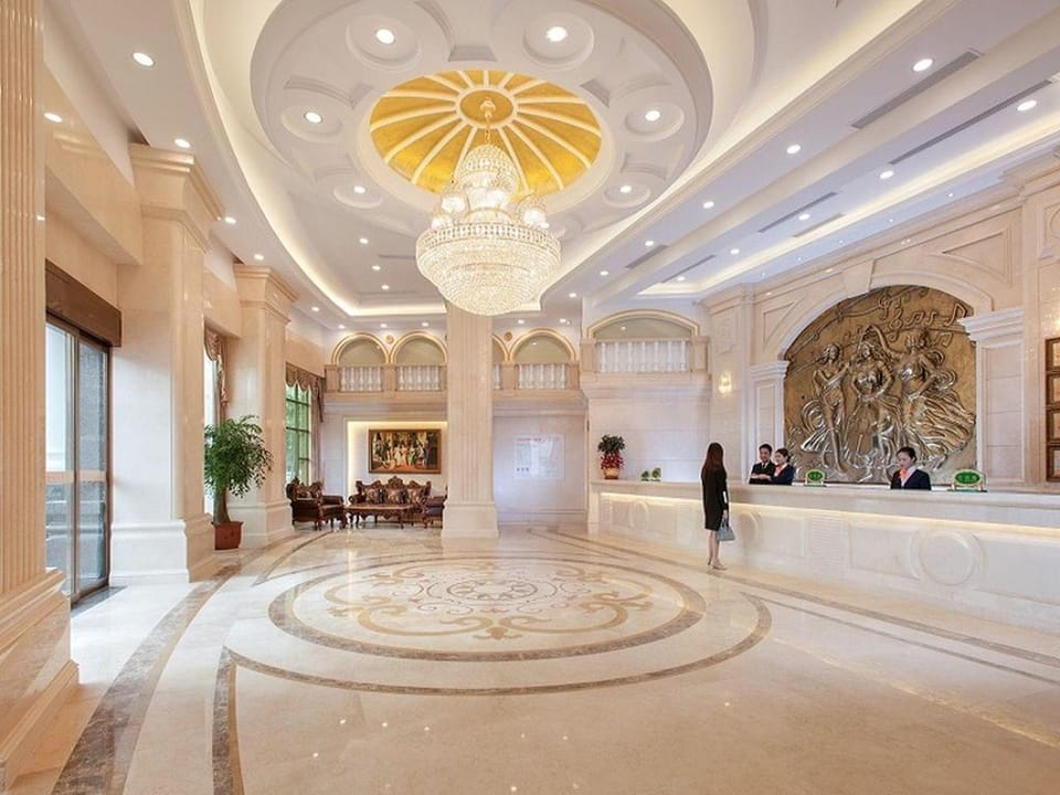 Vienna Hotel Jieyang Danpu Road Branch Hotel in Fujian