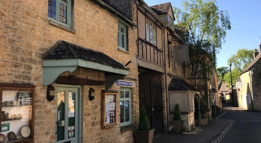 Coombe House Bed and Breakfast in Bourton-on-the-Water