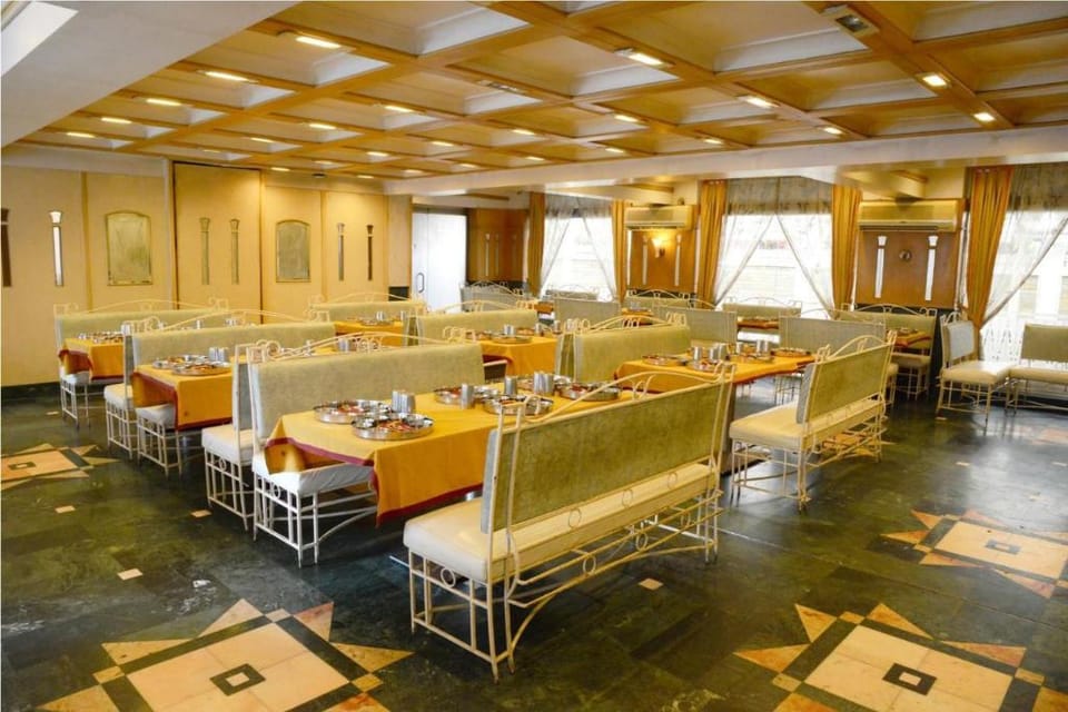 The Adarsh Hotel Hotel in Lonavla
