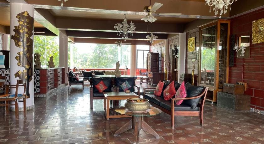 Golden Lotus Bed and Breakfast in Bengaluru