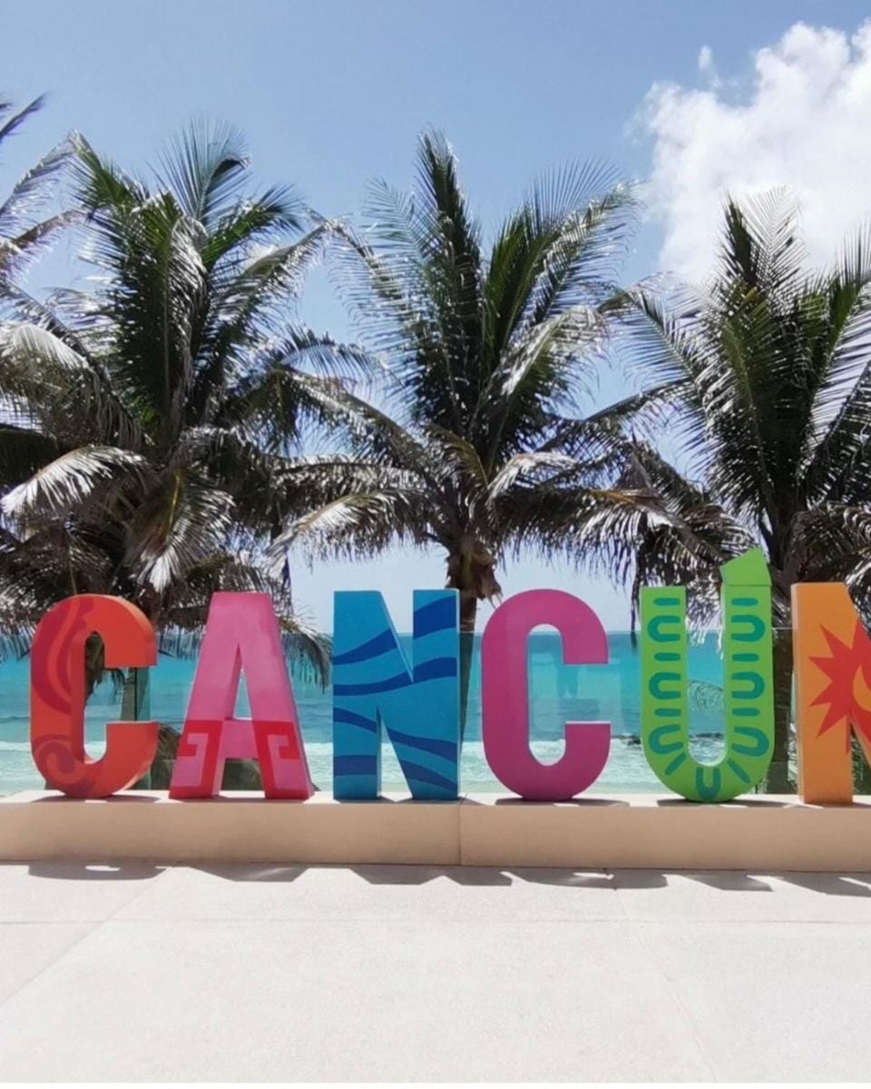 Flamingo Cancun Resort Hotel in Cancun