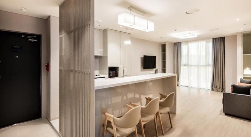 Golden Tulip Incheon Airport Hotel Hotel in Gyeonggi-do