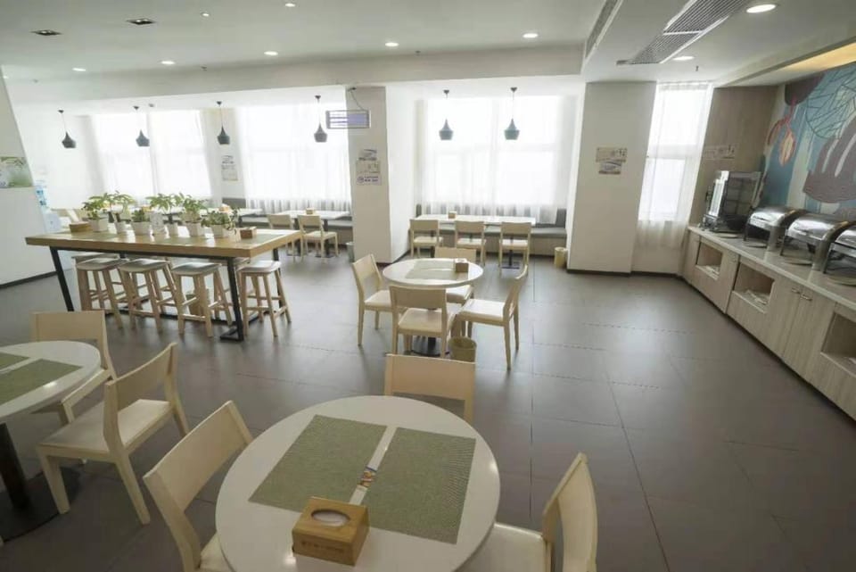 Hanting Hotel Xuzhou Pei County Hotel in Jiangsu