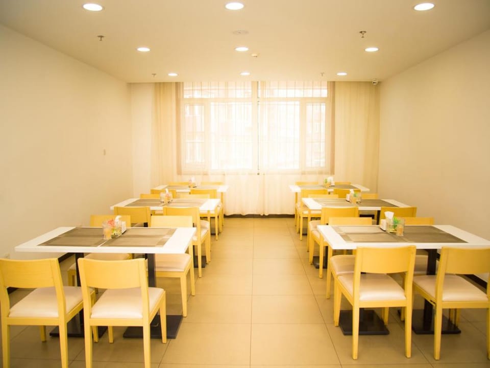 Hanting Hotel  Hohhot Shiyangqiao Hotel in China