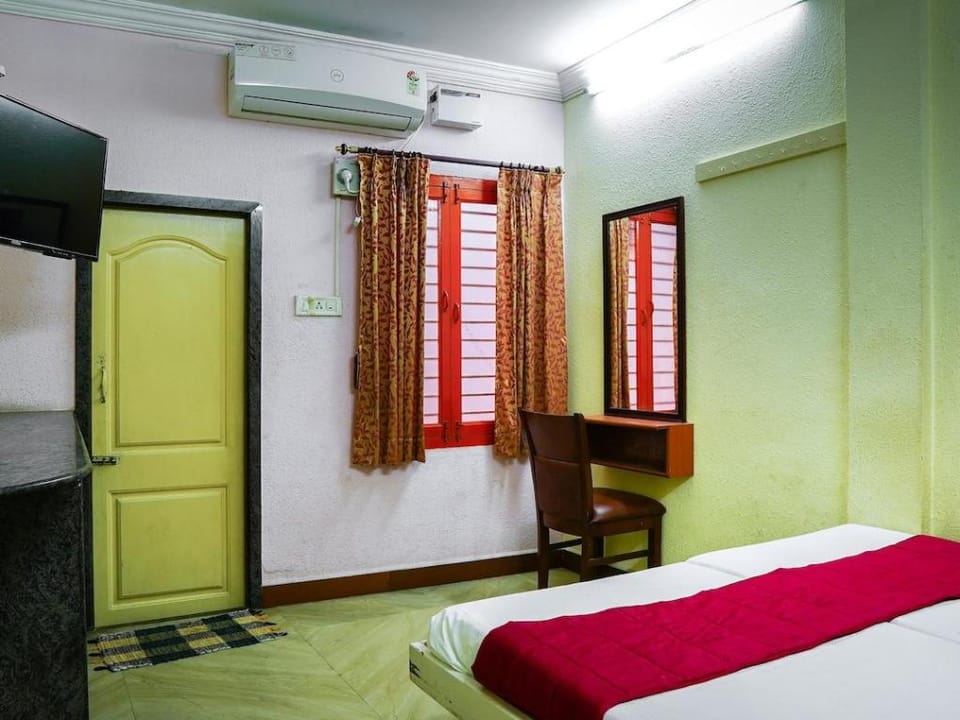 P M S Guest House Hotel in Puducherry