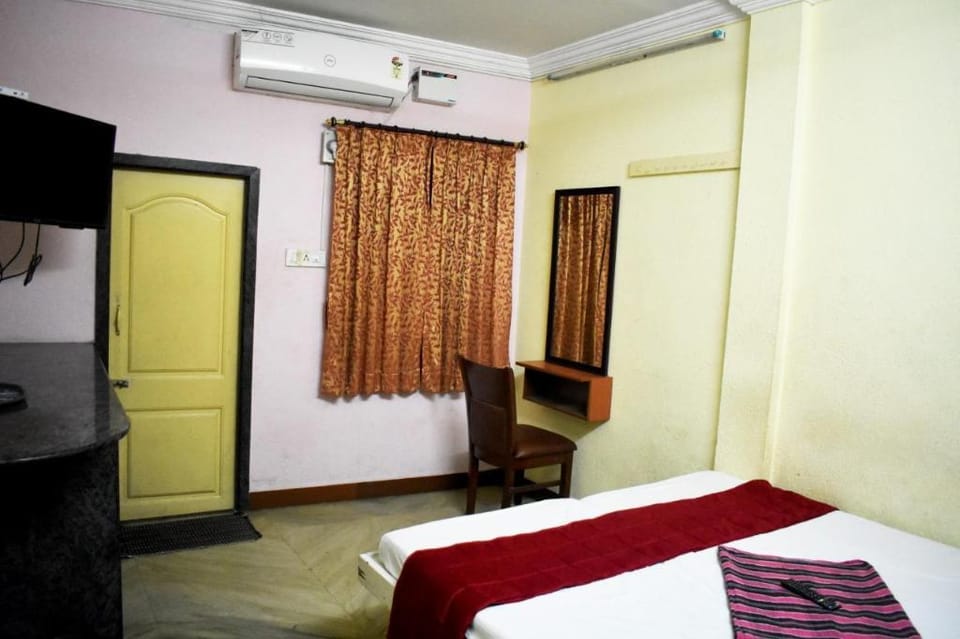 P M S Guest House Hotel in Puducherry