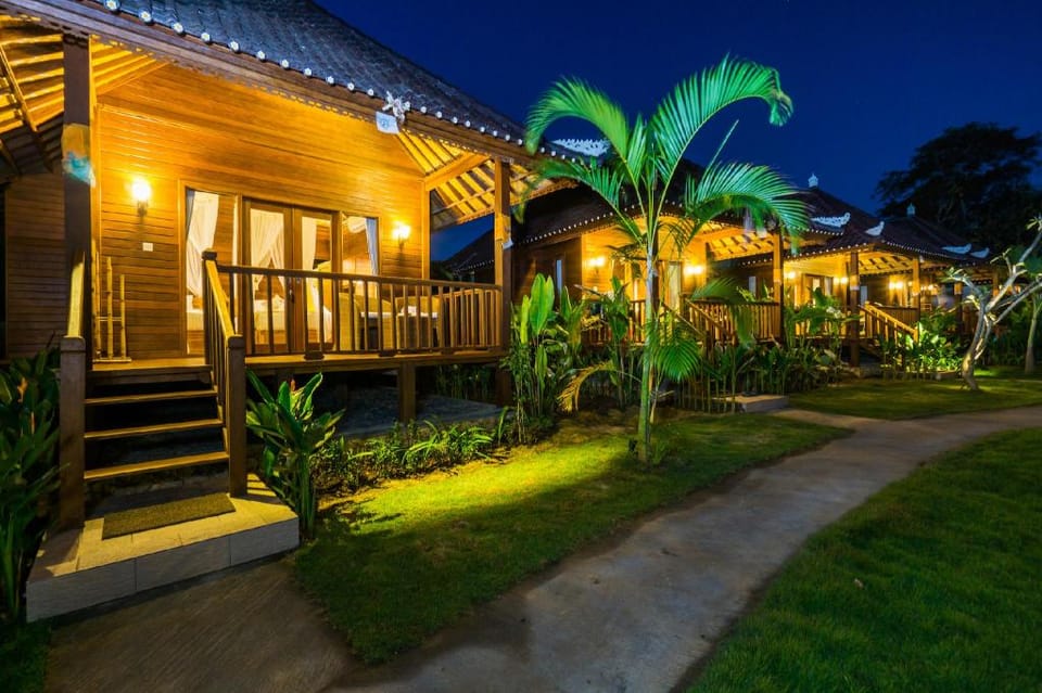 Royal Retreat Villa's Lembongan Bed and Breakfast in Nusapenida