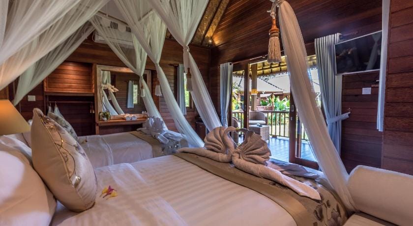 Royal Retreat Villa's Lembongan Bed and Breakfast in Nusapenida
