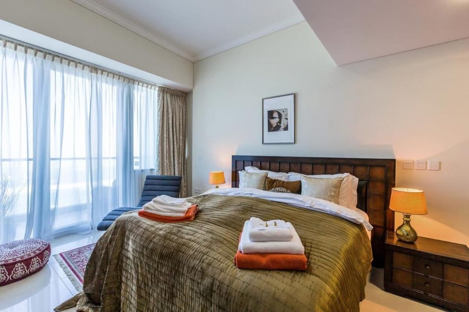 Sama Sama - Ocean Heights Apartment in Dubai