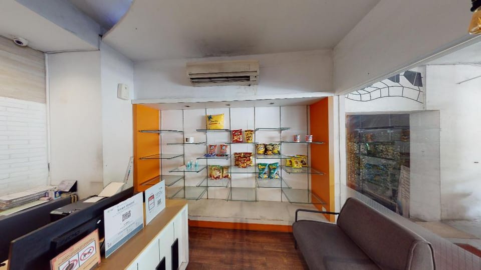 Front One Inn Semarang Hotel in Indonesia