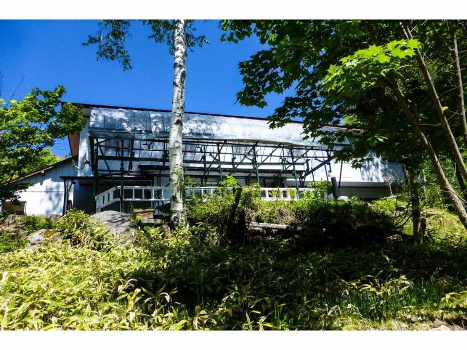 Kurumayama Kogen Guesthouse Urara Bed and Breakfast in Nagano Prefecture