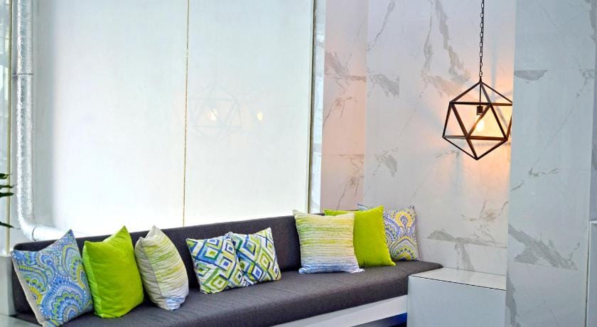 Whiz Hotel Falatehan Jakarta Hotel in South Jakarta City