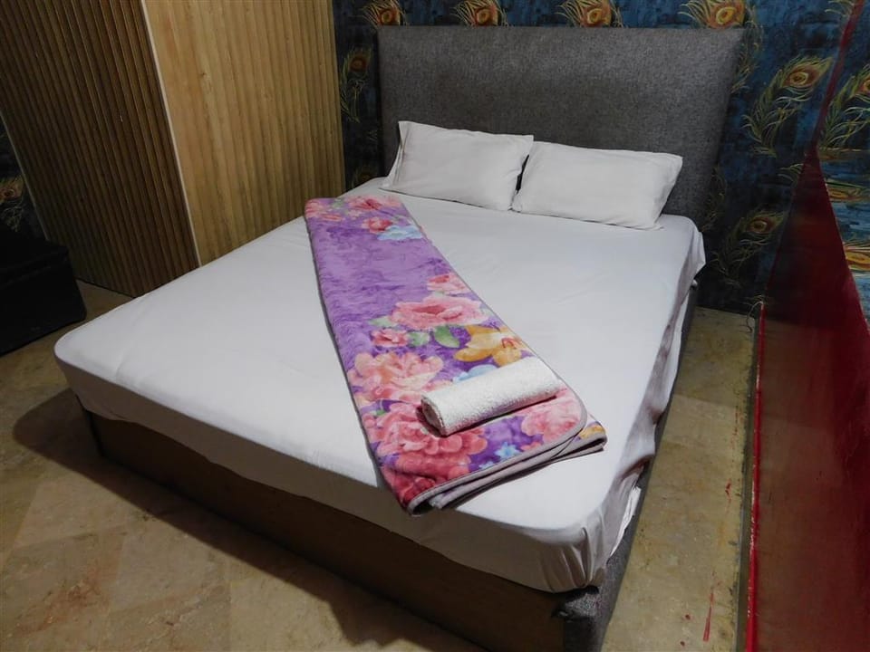 Royal Inn Hotel Hotel in Lahore