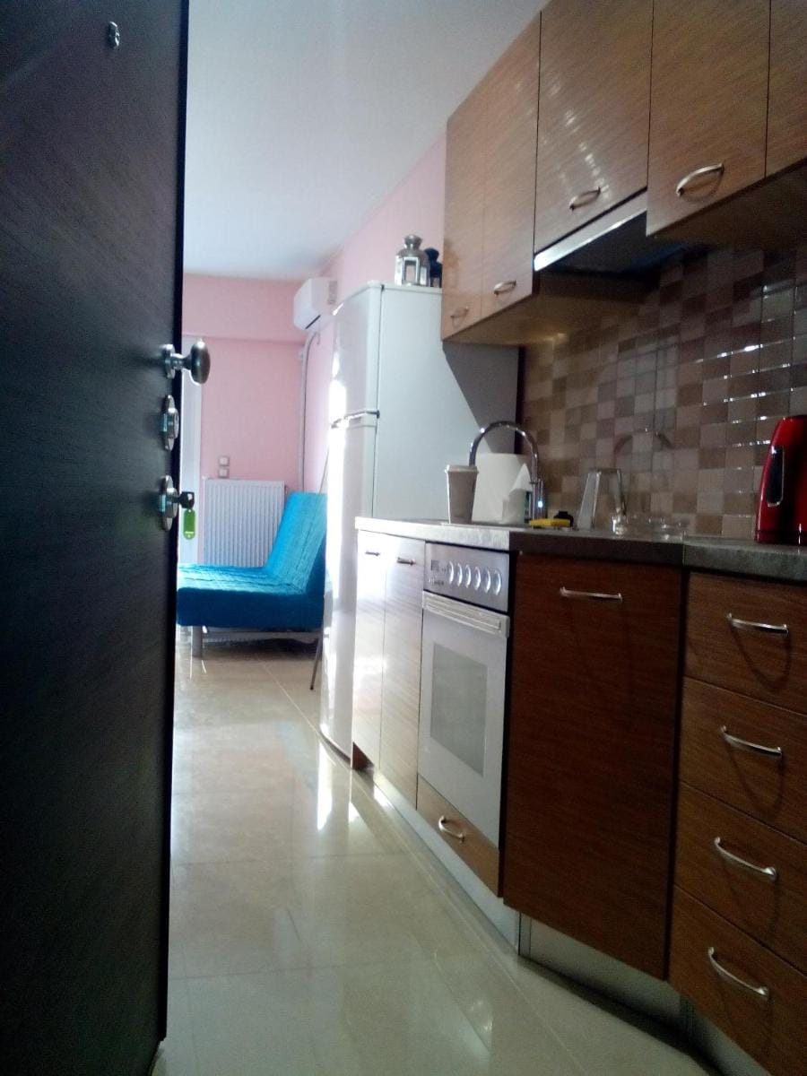Super 36sqm Junior Suite in luxurious picturesque area Apartment in Pireas