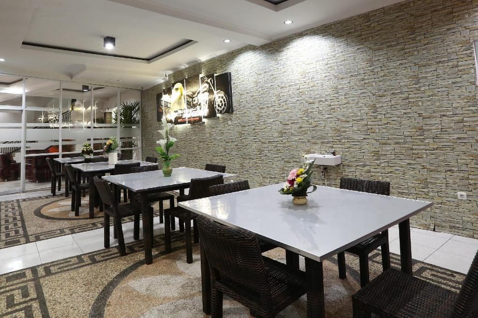 Shanrilla Hotel Hotel in West Java