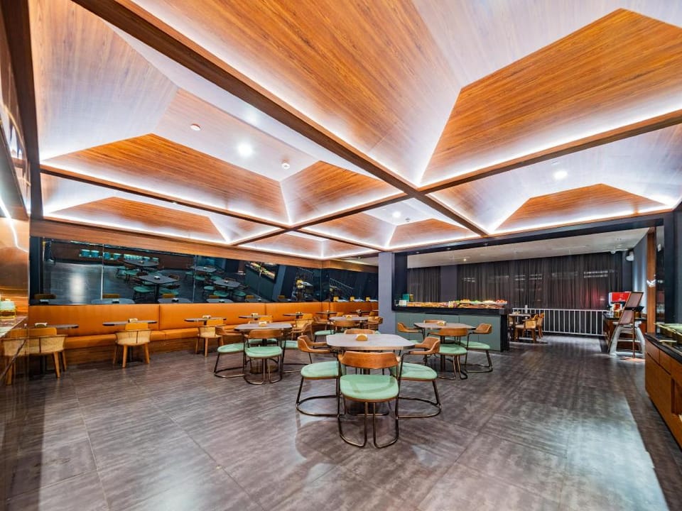 Orange Hotel Chengdu High-Tech Global Center Hotel in Chengdu