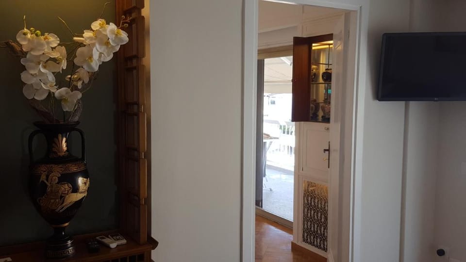 Alexander's Penthouse Apartment in Athens