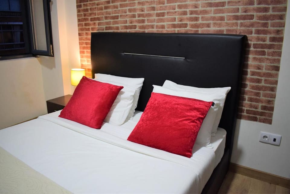 Universo Romantico Bed and Breakfast in Lisbon