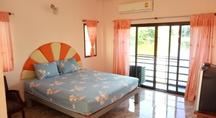 Baan Suan Chiva Saran Bed and Breakfast in Thailand