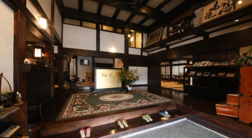 Hyakunenkominka Iroriyado Hidaya Hotel in Takayama
