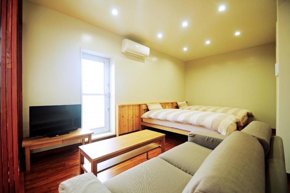 Yuninosato Parinaka Hotel in Okinawa Prefecture