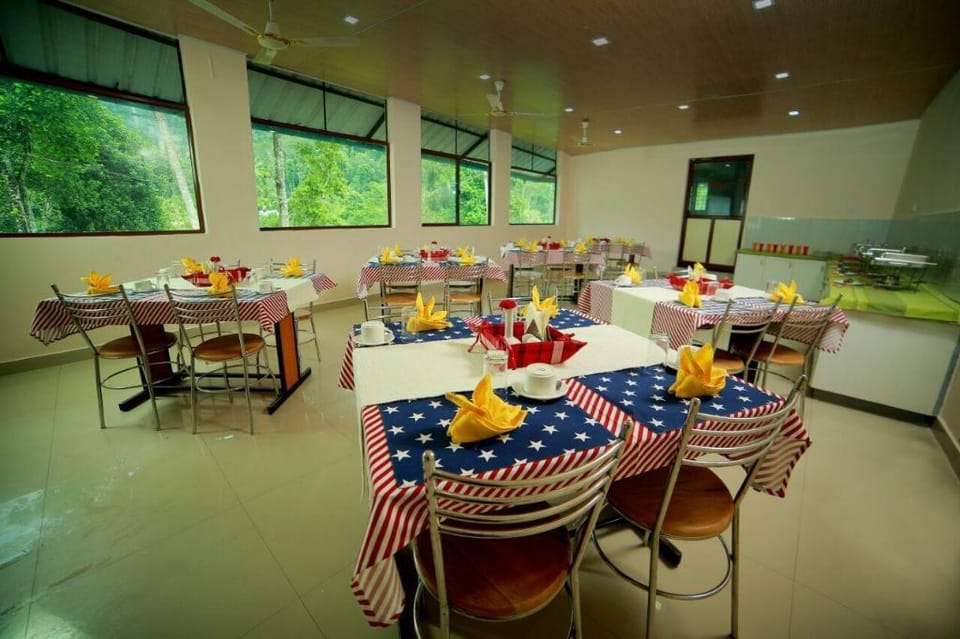 Avondale Cottage Hotel in Kerala