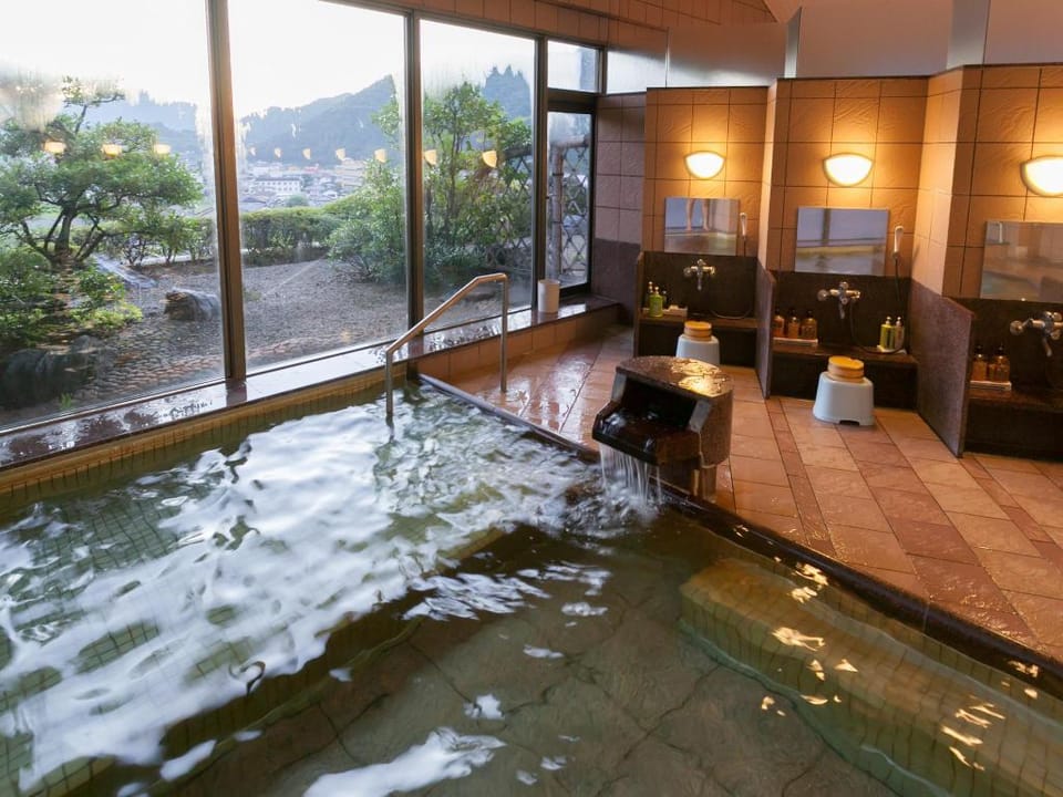 Yasashisanoyado Chikutei Hotel in Japan