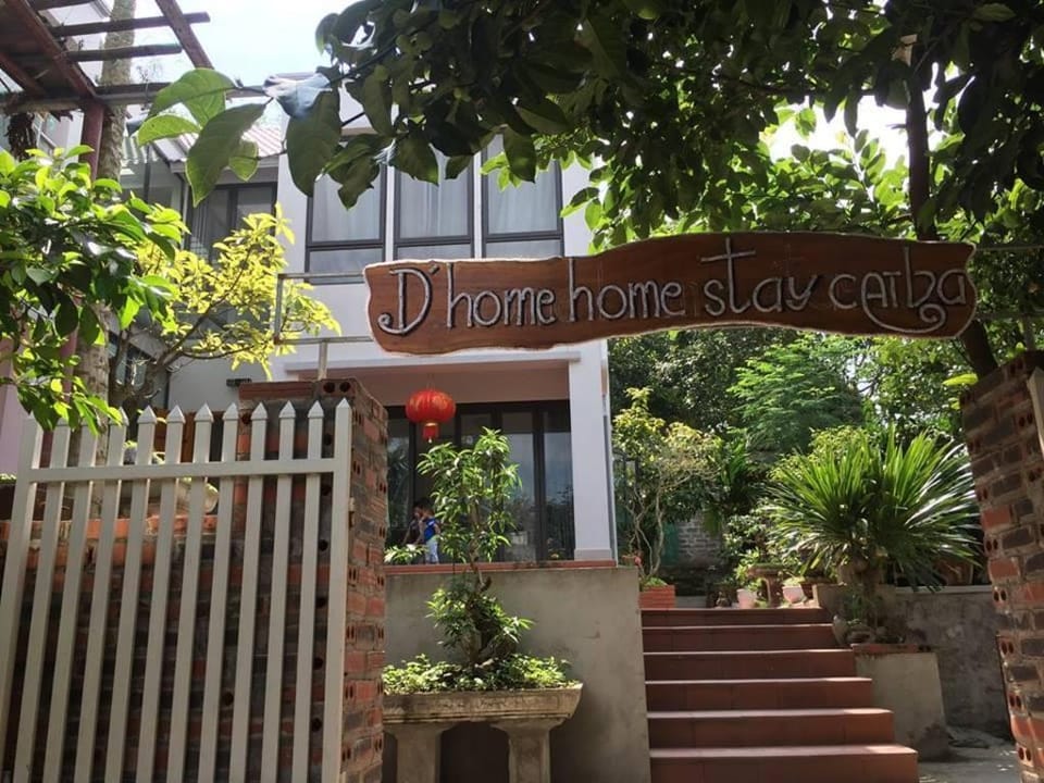 D'Home Homestay Cat Ba Villa in Laos