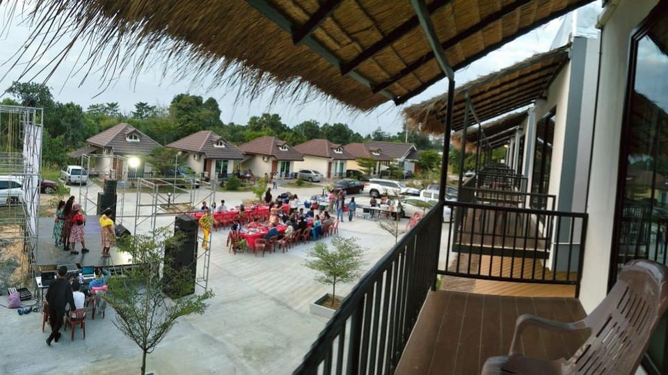 Suwi Coco Ville resort Hotel in Laos