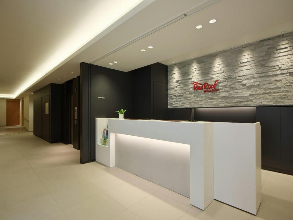 Red Roof Inn & Suites Osaka Nippombashi Hotel in Osaka