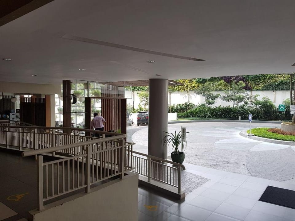 2 BR Parahyangan Residence Apartment - Fatmawati Apartment in Parongpong