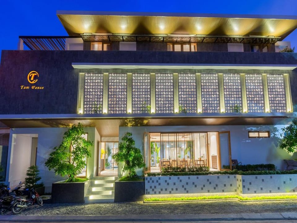Tam House Villa Hotel Pool View room  Apartment in Da Nang