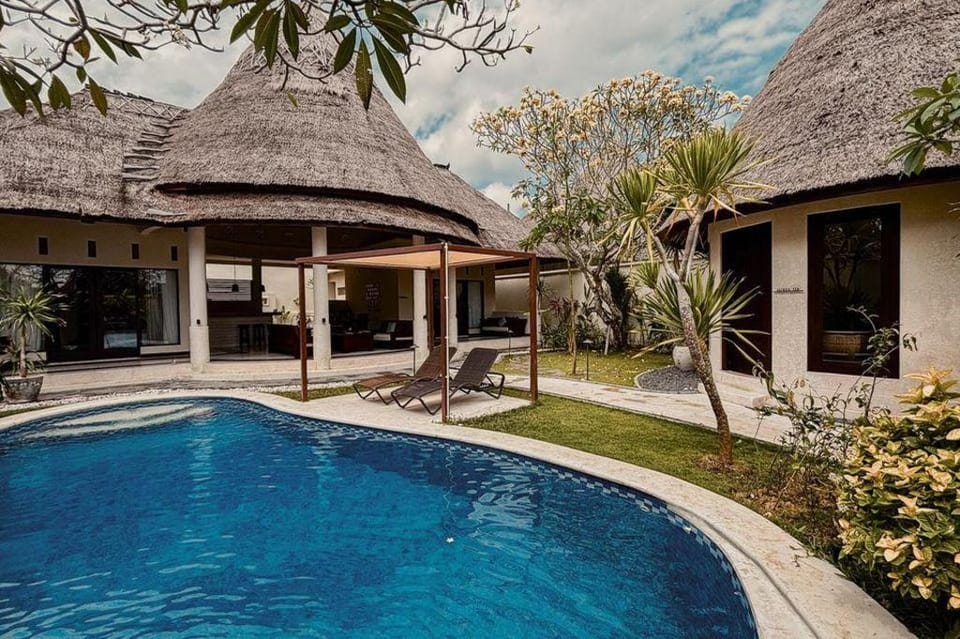 Aruni Bali Jimbaran Boutique Villa Villa in Bali