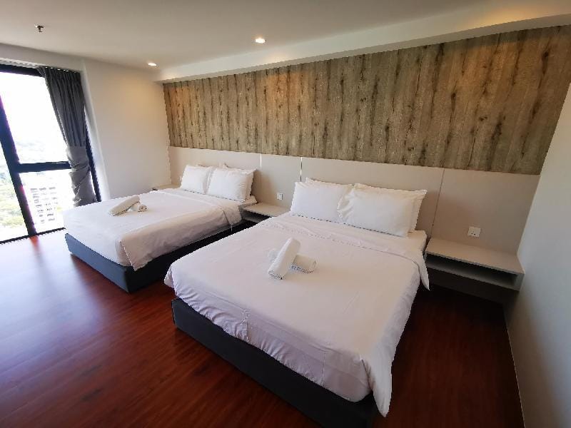 Stylish Duplex @ Gurney Drive Apartment in George Town