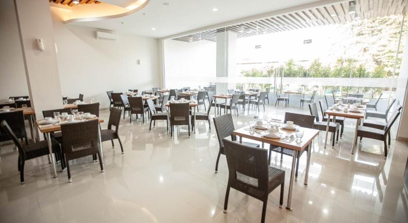 Whiz Prime Hotel Sudirman Makassar Hotel in Indonesia