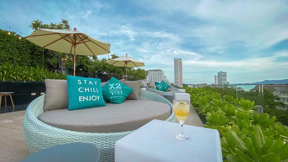 Cross Vibe Pattaya Seaphere Hotel in Pattaya City