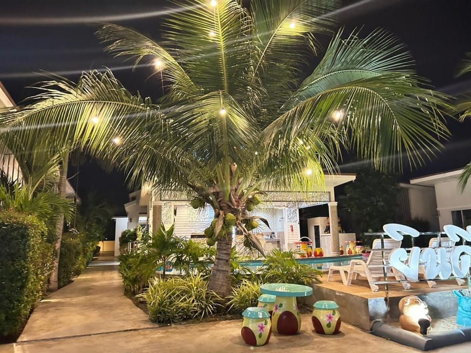 Baanloksouylokchay Hotel Hotel in Hua Hin District
