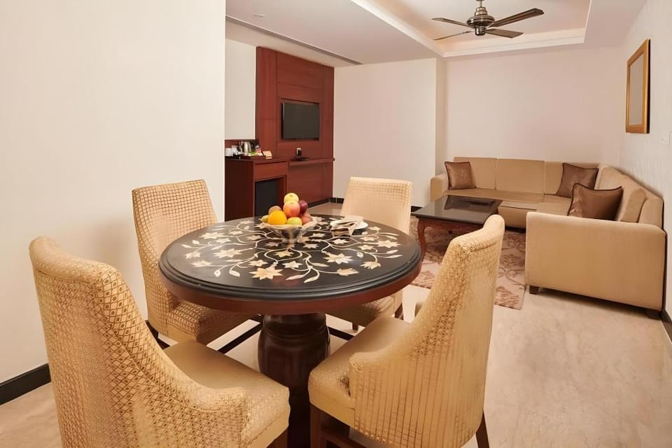 LP Vilas Hotel in Dehradun