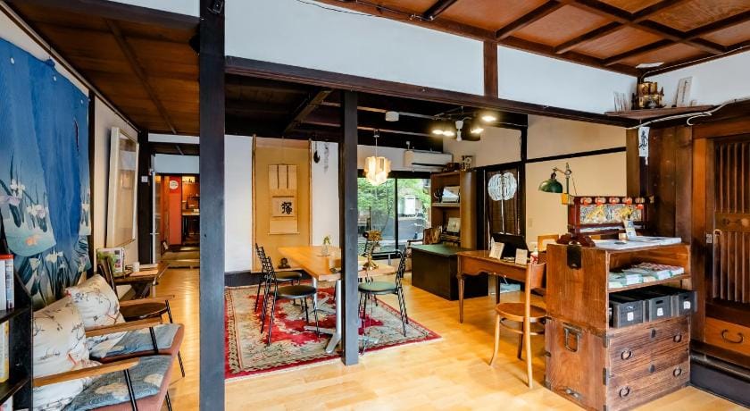 Guesthouse & Salon Tsukito Hotel in Kyoto